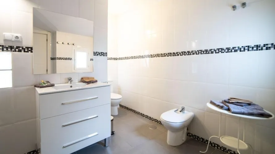3 bedrooms apartment for sale, Madrid, Spain No. 579 № 3