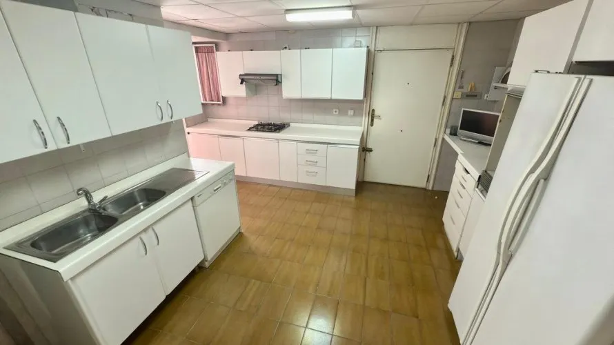 6 bedrooms penthouse for sale, Alicante, Spain No. 752 № 28