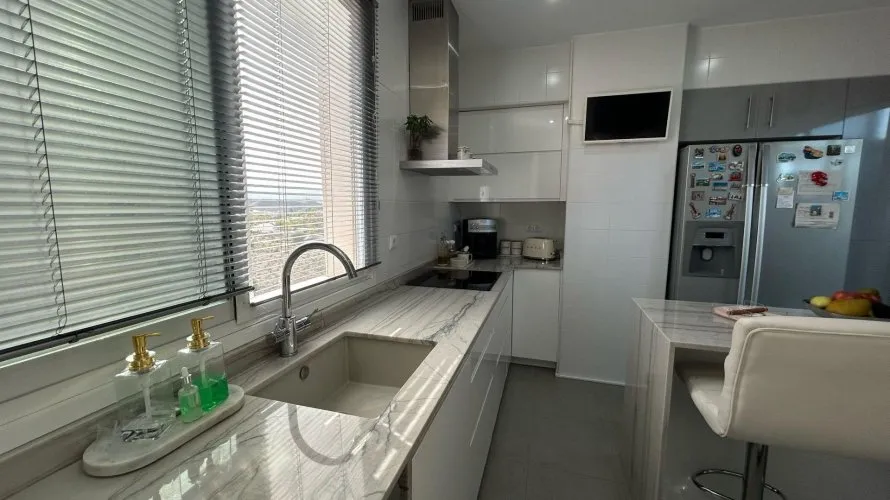 3 bedrooms penthouse for sale, Finestrat, Spain No. 717 № 11