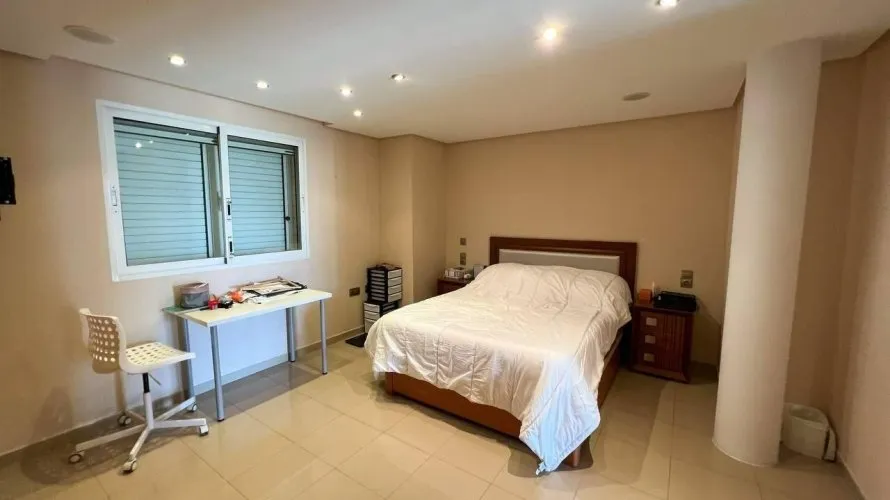 4 bedrooms apartment for sale, Manises, Spain No. 1312 № 17