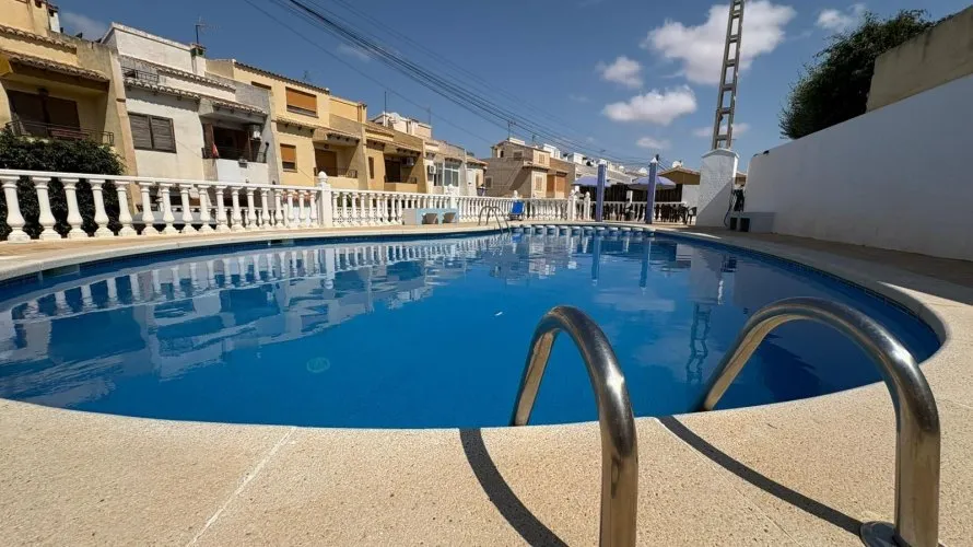 3 bedrooms house for sale, Torrevieja, Spain No. 791 № 21