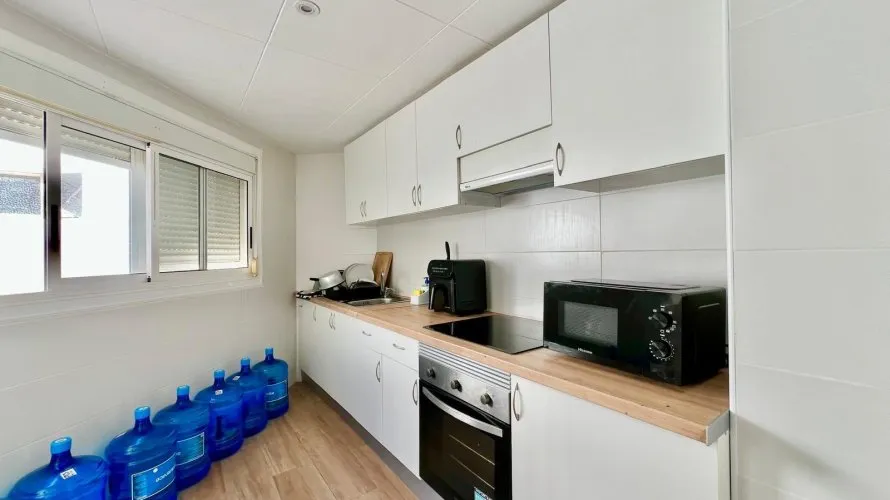 2 bedrooms penthouse for sale, Torrevieja, Spain No. 1024 № 17