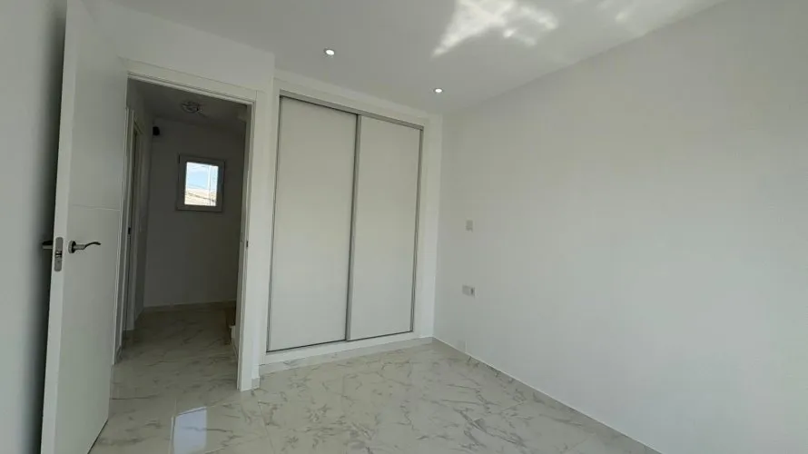 3 bedrooms house for sale, Torrevieja, Spain No. 791 № 26