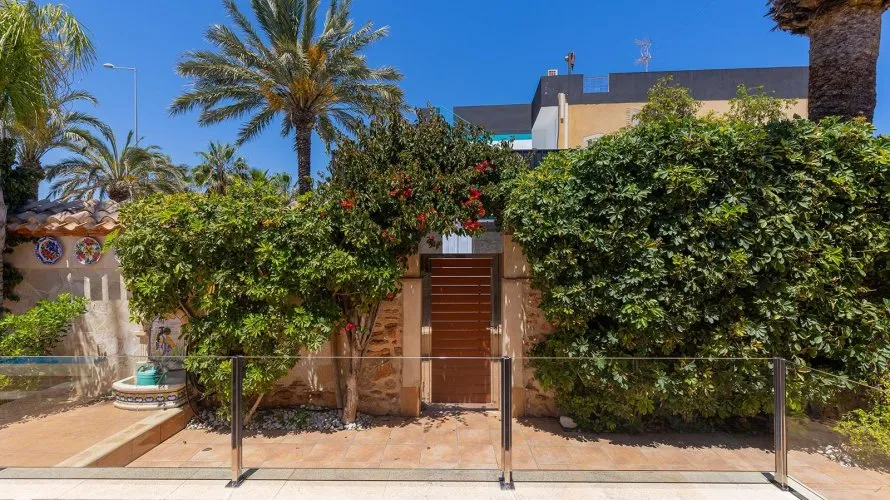 4 bedrooms villa for sale, Alicante, Spain No. 746 № 21