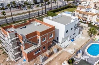 3 bedrooms villa for sale, Torrevieja, Spain No. 409