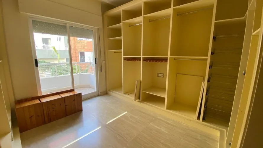 4 bedrooms apartment for sale, Torrevieja, Spain No. 781 № 8
