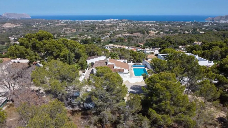 3 bedrooms villa for sale, La Nucia, Spain No. 1185 № 6
