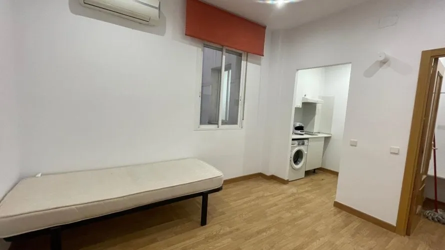 42m² apartment for sale, Madrid, Spain No. 913 № 15