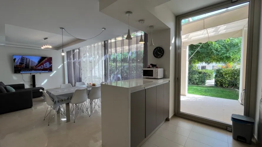 3 bedrooms apartment for sale, Villajoyosa, Spain No. 380 № 3