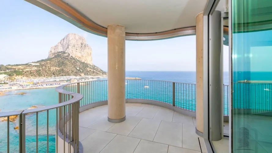 3 bedrooms apartment for sale, Calpe, Spain No. 546 № 23