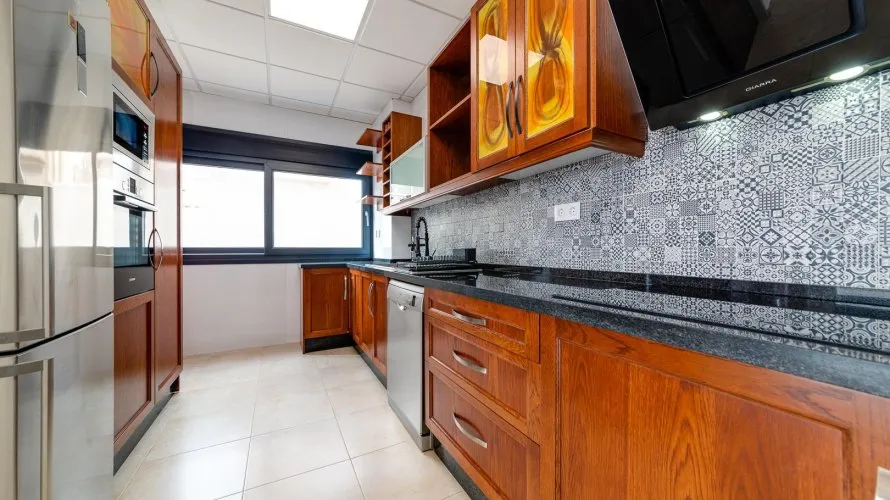 4 bedrooms villa for sale, Torrevieja, Spain No. 462 № 11