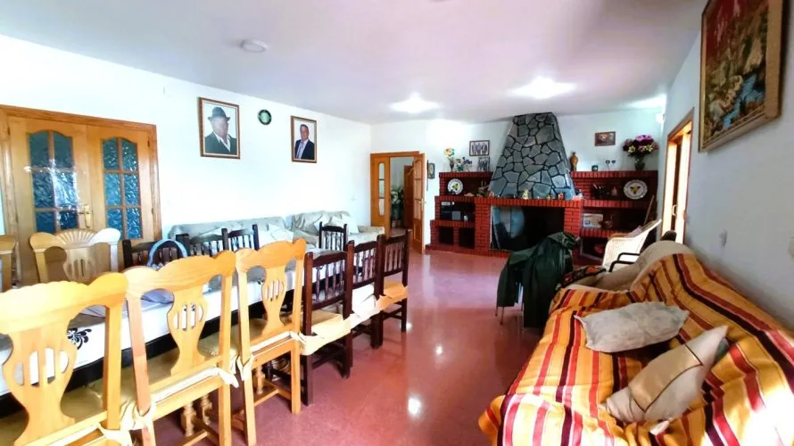5 bedrooms apartment for sale, Mutxamel, Spain No. 359 № 10