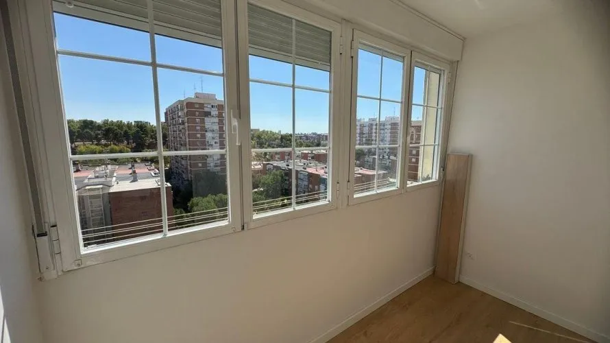 2 bedrooms apartment for sale, Madrid, Spain No. 908 № 13