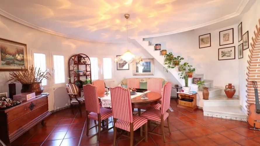 5 bedrooms apartment for sale, El Chaparral, Spain No. 562 № 5