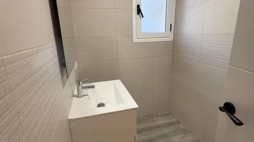 2 bedrooms house for sale, Nueva Torrevieja, Spain No. 1086 № 7