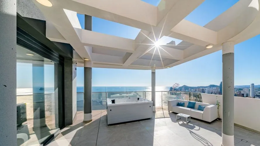 3 bedrooms apartment for sale, Benidorm, Spain No. 672 № 27