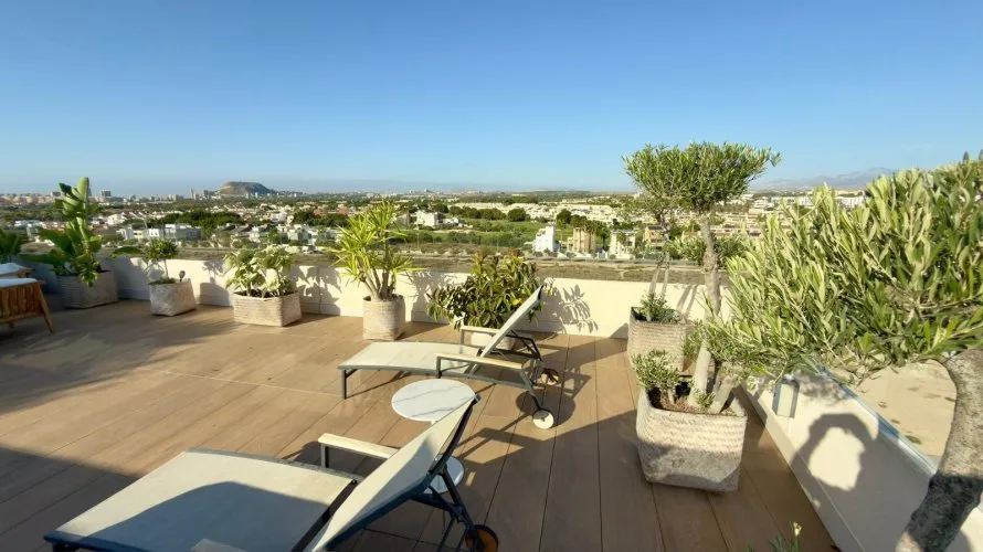 3 bedrooms penthouse for sale, Alicante, Spain No. 848