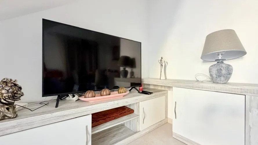 3 bedrooms apartment for sale, La Florida, Spain No. 1038 № 18