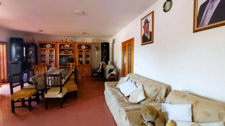 5 bedrooms apartment for sale, Mutxamel, Spain No. 359 № 5