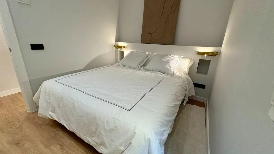 2 bedrooms apartment for sale, Madrid, Spain No. 1033 № 7