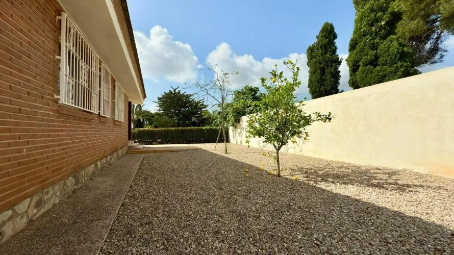3 bedrooms villa for sale, La Nucia, Spain No. 80 № 19