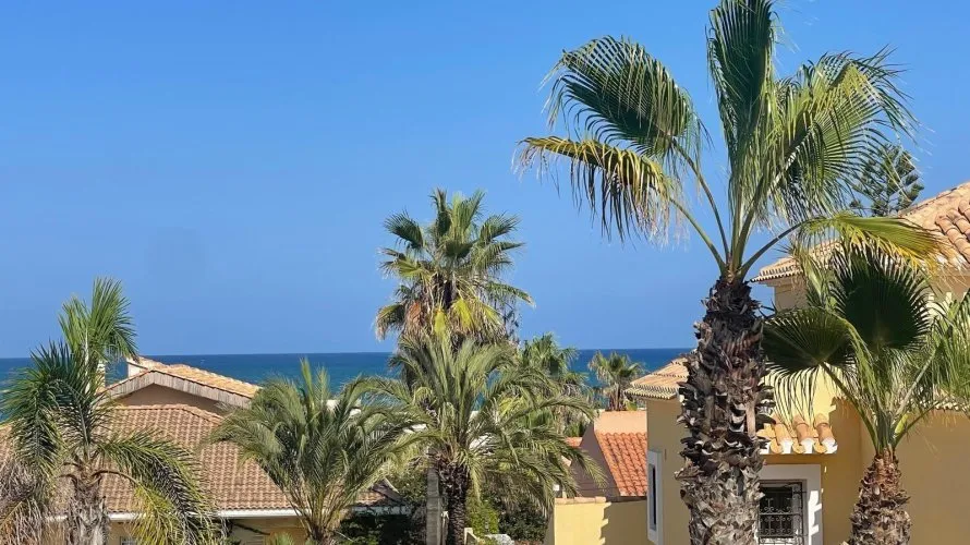 5 bedrooms house for sale, Torrevieja, Spain No. 802 № 7