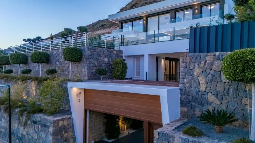 7 bedrooms villa for sale, Finestrat, Spain No. 703