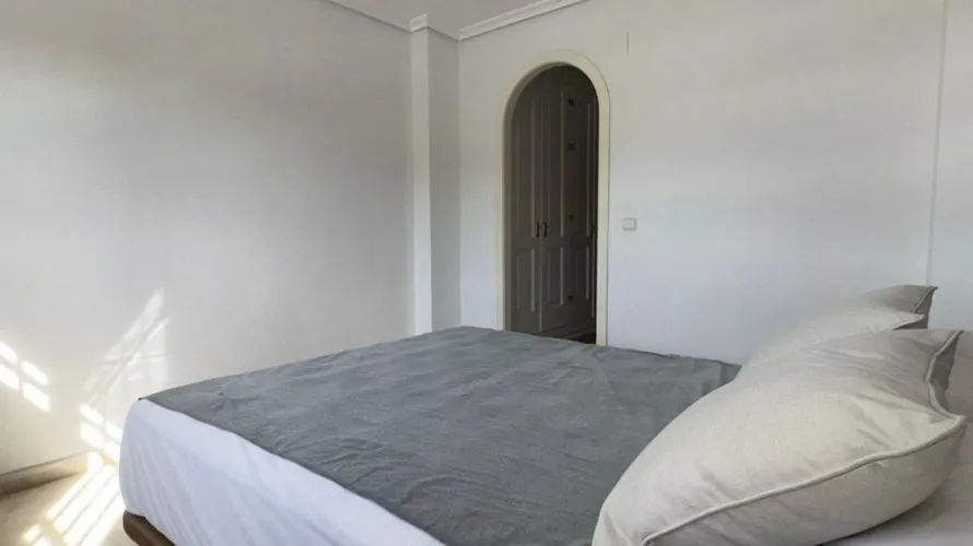 2 bedrooms apartment for sale, Campoamor, Spain No. 987 № 12