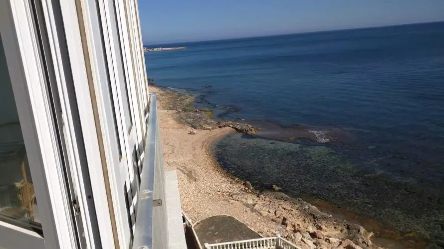 4 bedrooms apartment for sale, Torrevieja, Spain No. 118 № 4