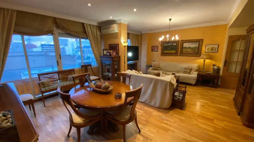 4 bedrooms apartment for sale, Alicante, Spain No. 689 № 28