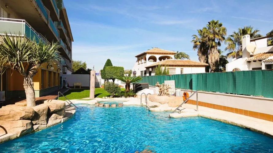 2 bedrooms penthouse for sale, Cabo Roig, Spain No. 1048 № 23