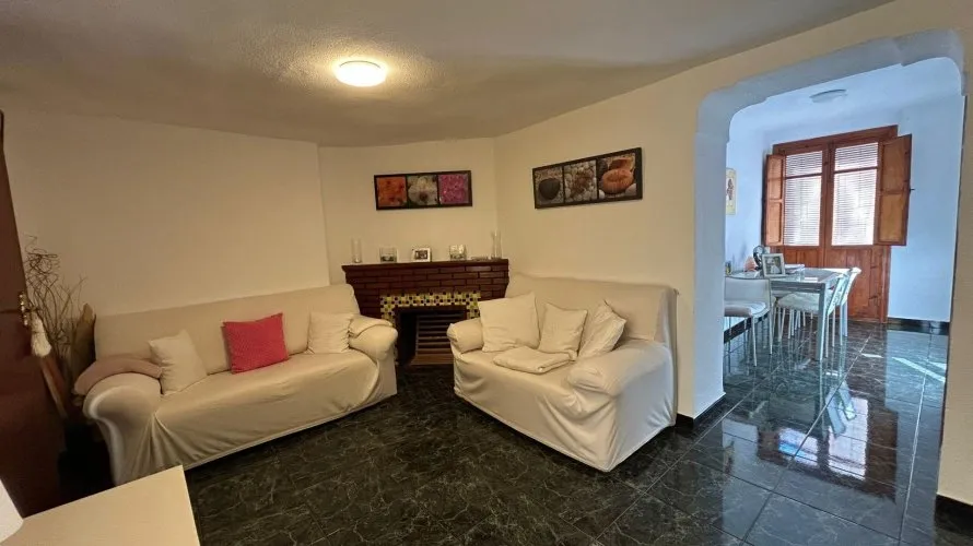3 bedrooms house for sale, Polop, Spain No. 944 № 27
