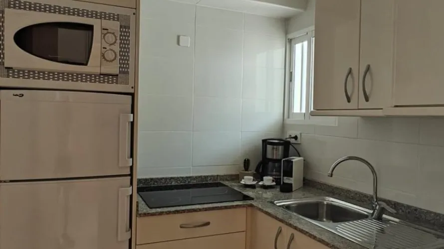 55m² apartment for sale, Benidorm, Spain No. 611 № 10
