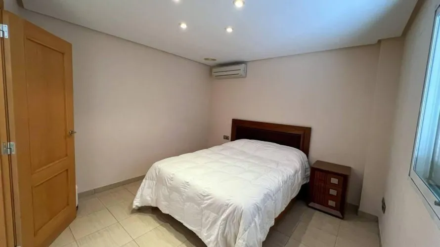 4 bedrooms apartment for sale, Manises, Spain No. 1312 № 21