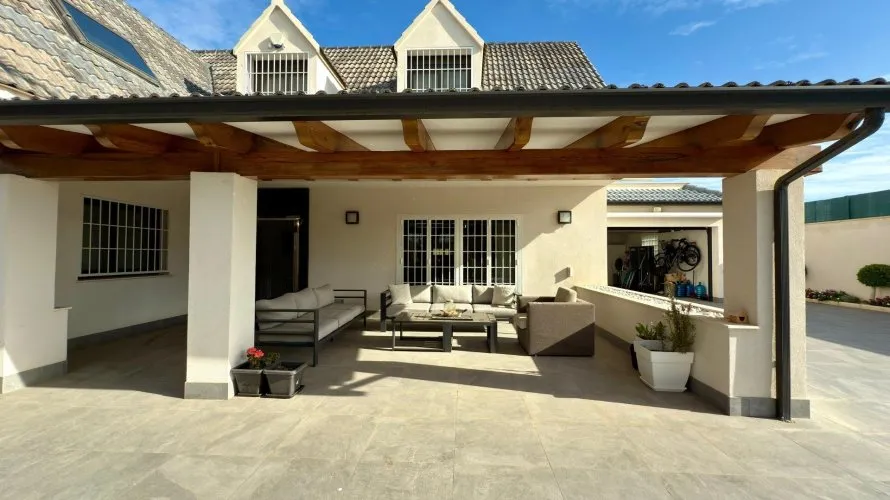5 bedrooms villa for sale, San Juan, Spain No. 669 № 15