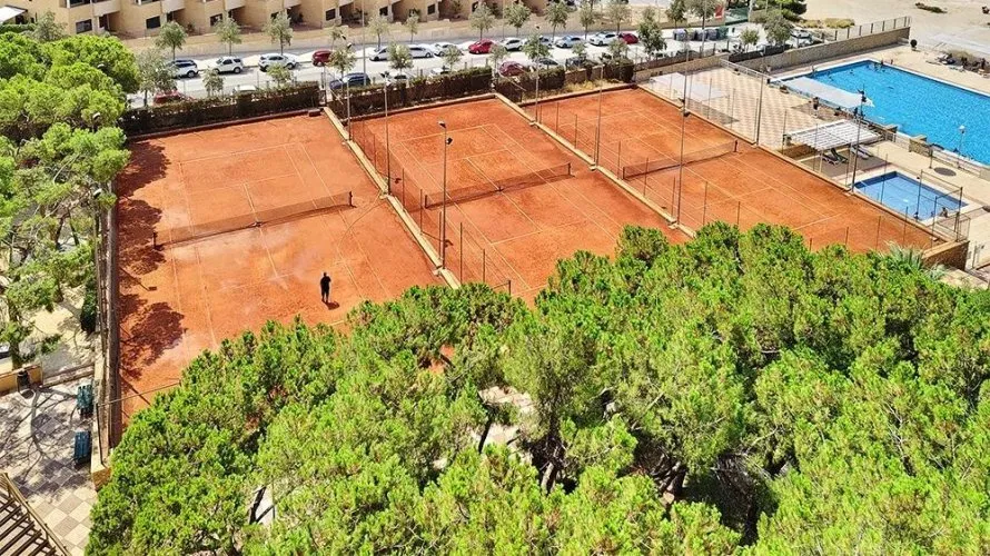 4 bedrooms apartment for sale, Cabo De Las Huertas, Spain No. 1227