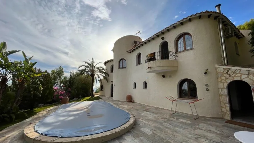 4 bedrooms villa for sale, Altea La Vella, Spain No. 502 № 1
