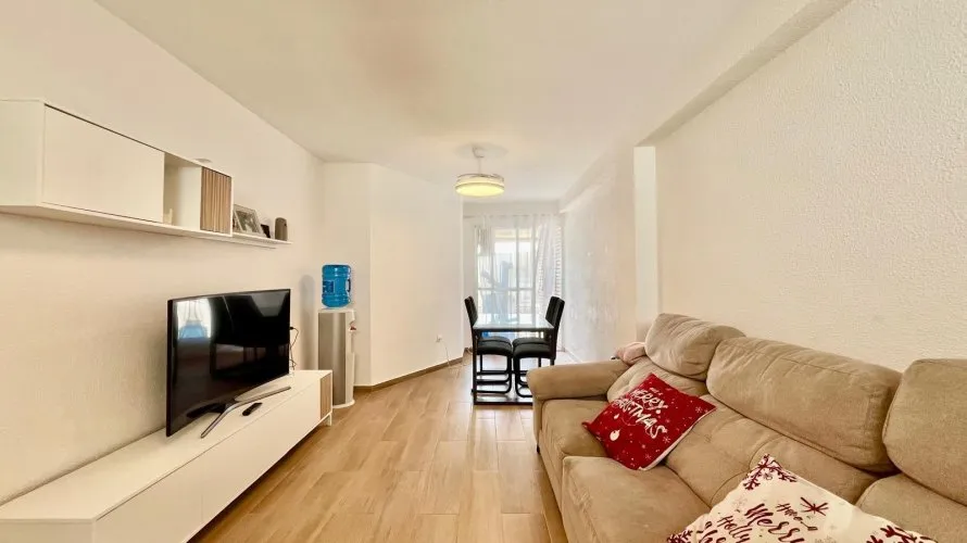 2 bedrooms penthouse for sale, Torrevieja, Spain No. 1024 № 8