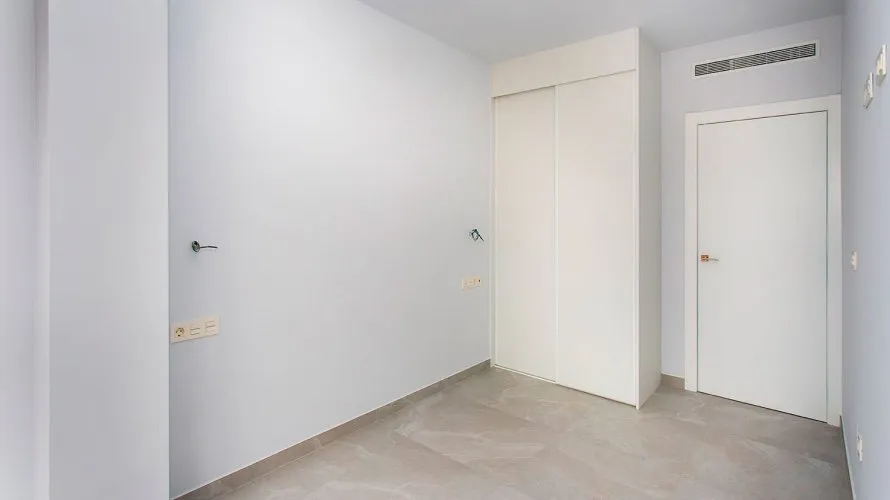 88m² apartment for sale, Torrevieja, Spain No. 1069 № 18
