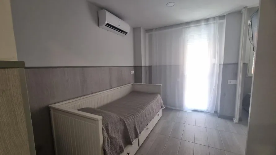 3 bedrooms apartment for sale, Torrevieja, Spain No. 763 № 6
