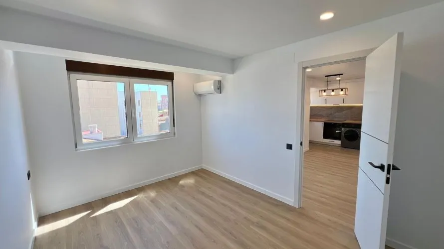 1 bedroom penthouse for sale, Picanya, Spain No. 1407 № 16