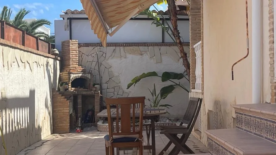 5 bedrooms house for sale, Torrevieja, Spain No. 802 № 25