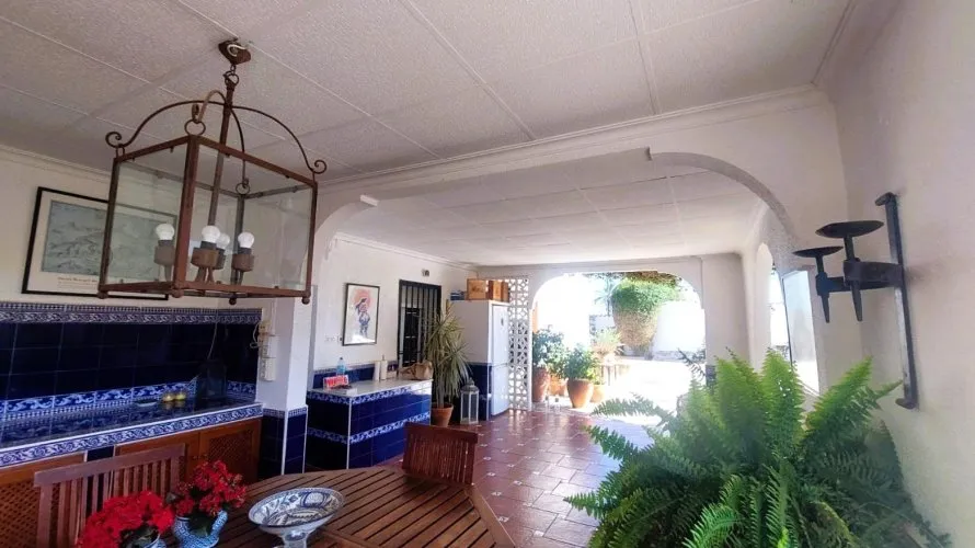 5 bedrooms house for sale, La Marina, Spain No. 1241 № 16