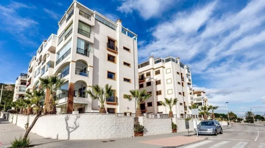 3 bedrooms apartment for sale, Guardamar del Segura, Spain No. 633 № 14