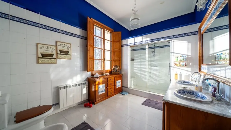 7 bedrooms house for sale, Mutxamel, Spain No. 658 № 22
