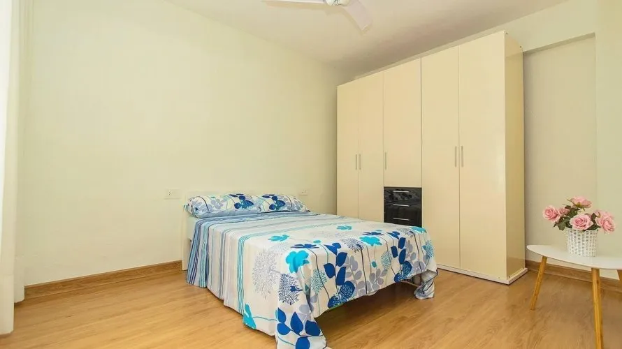 3 bedrooms apartment for sale, Torrevieja, Spain No. 240 № 13