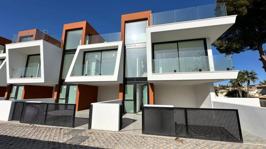 3 bedrooms house for sale, Calpe, Spain No. 486 № 3