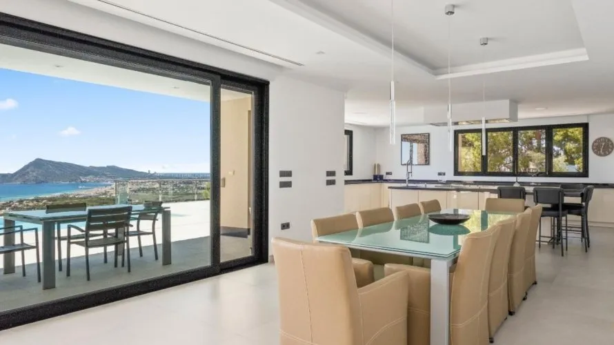 5 bedrooms villa for sale, Zona Altea Hills, Spain No. 873 № 14