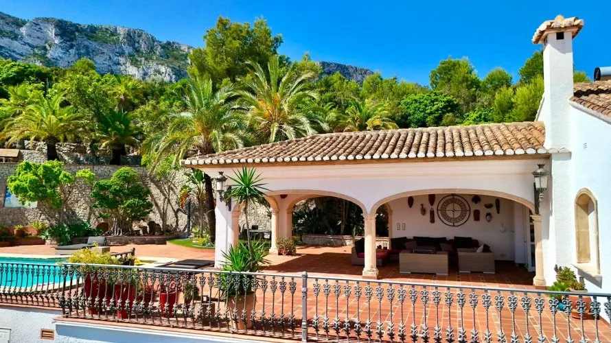 4 bedrooms villa for sale, La Pedrera, Spain No. 1398 № 3