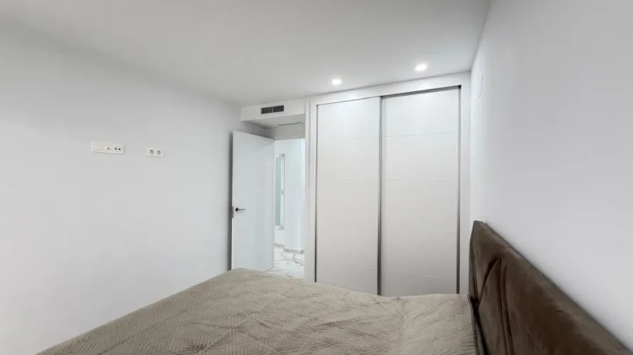2 bedrooms apartment for sale, Torrevieja, Spain No. 1000 № 7